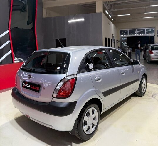 Kia Rio-6