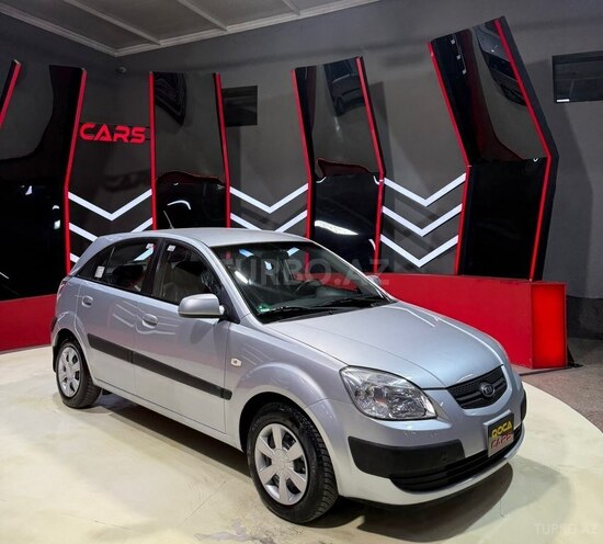 Kia Rio-1