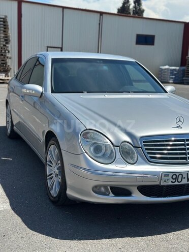 Mercedes E 220-5