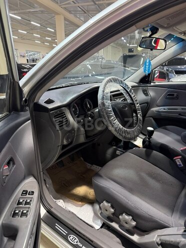Kia Rio-9