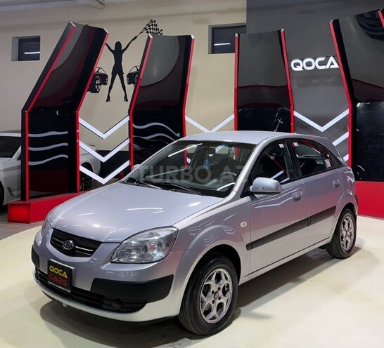 Kia Rio-1