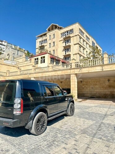 Land Rover Discovery-10