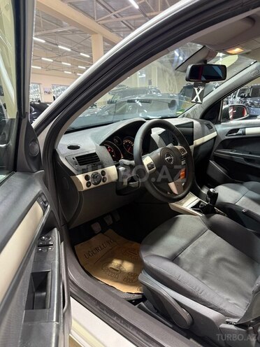 Opel Astra-9