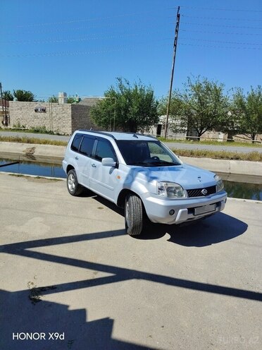 Nissan X-Trail-1