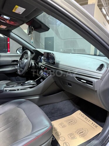 Hyundai Sonata-19