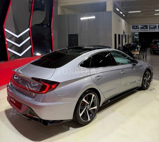Hyundai Sonata-9