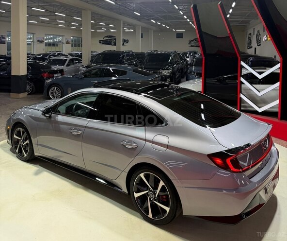 Hyundai Sonata-10