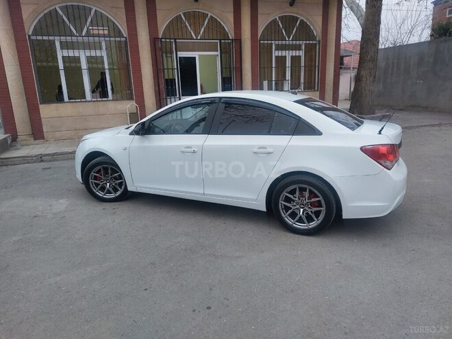 Chevrolet Cruze-4