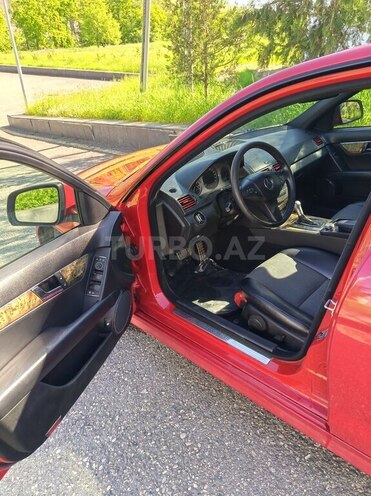 Mercedes C 200-8