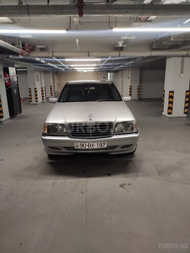 Mercedes C 280-1