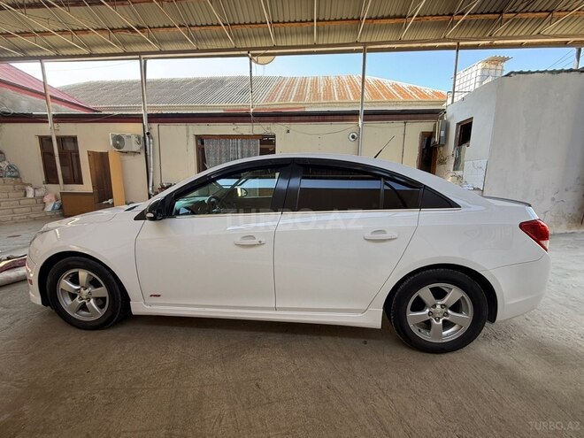 Chevrolet Cruze-4