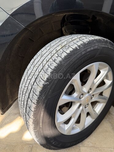 Chevrolet Equinox-5