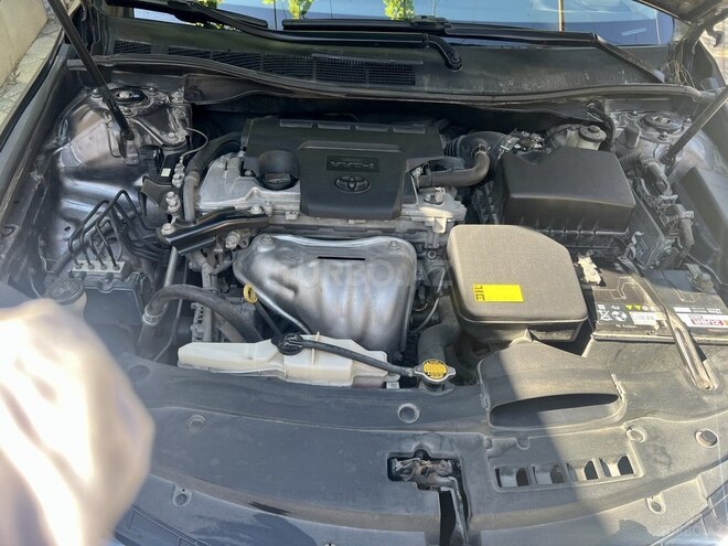 Toyota Camry-3