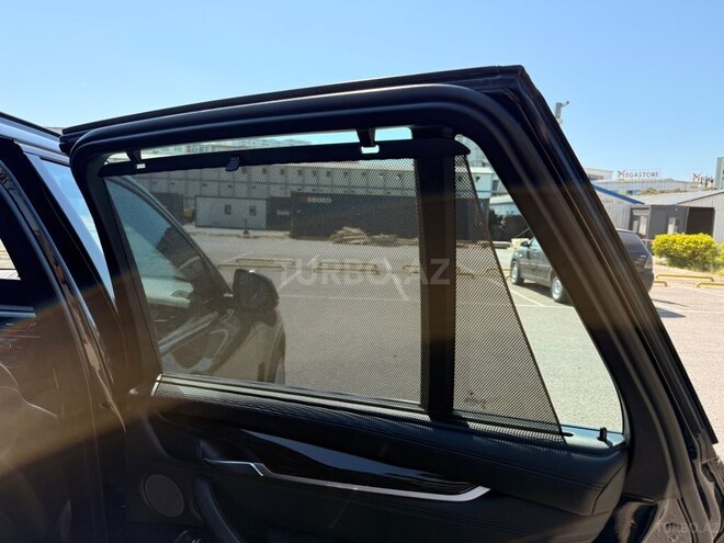 BMW X5-6