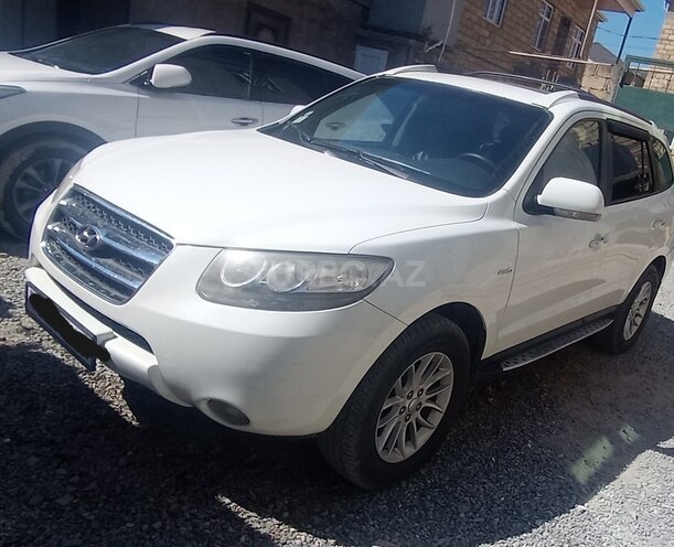 Hyundai Santa Fe-3