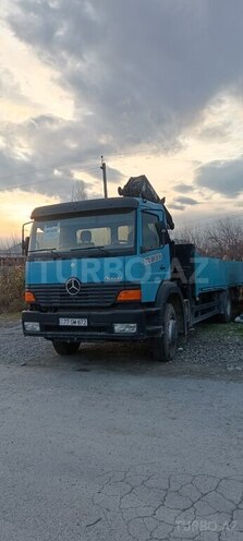 Mercedes Axor 1829-3