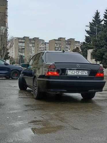 Mercedes C 180-3