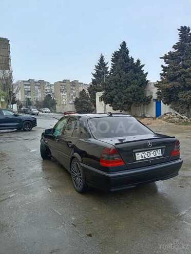 Mercedes C 180-4