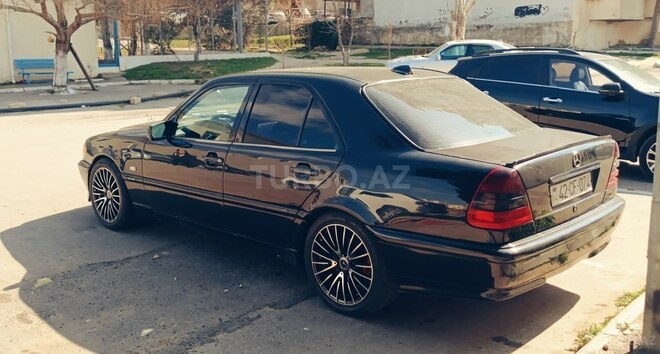 Mercedes C 180-12