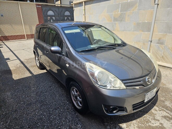 Nissan Note-6
