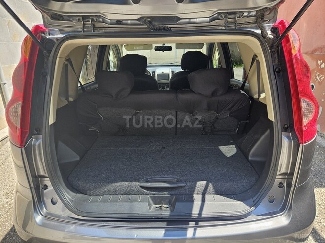 Nissan Note-10