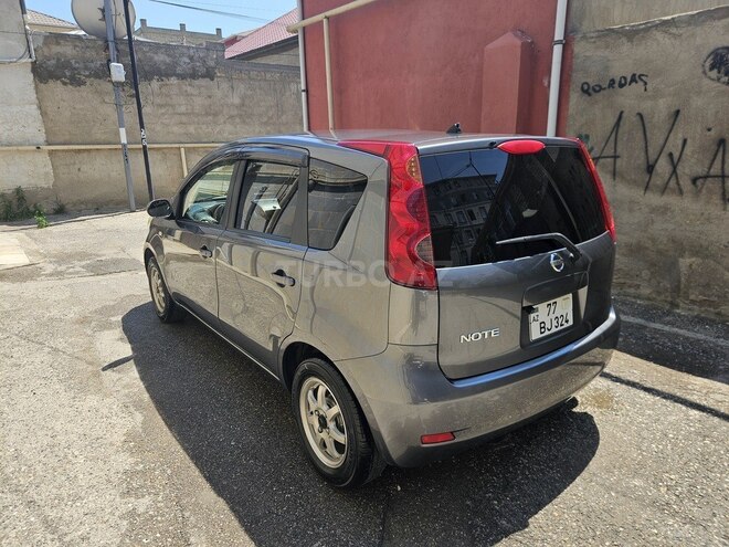 Nissan Note-8