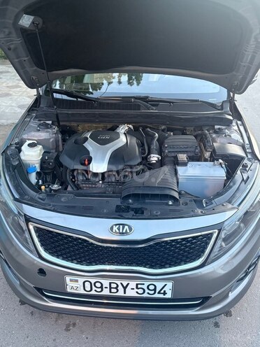 Kia Optima-15
