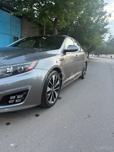 Kia Optima-3