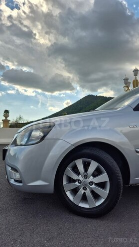 Kia Pride-3