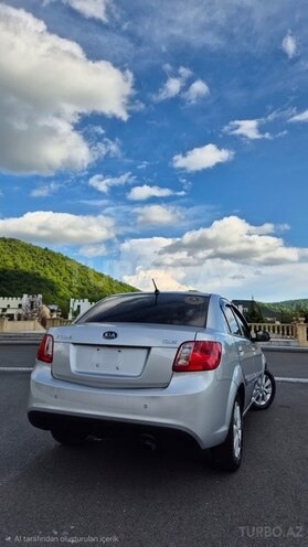 Kia Pride-4