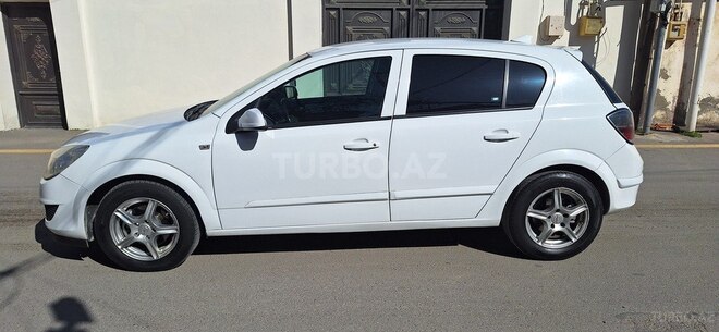 Opel Astra-8