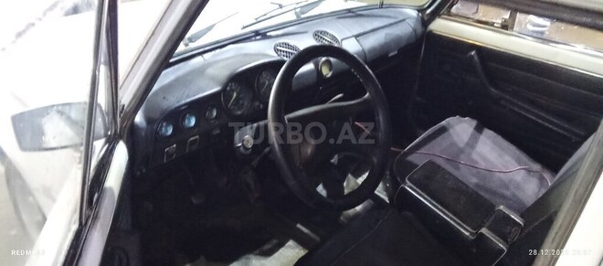 LADA (VAZ) 21011-12