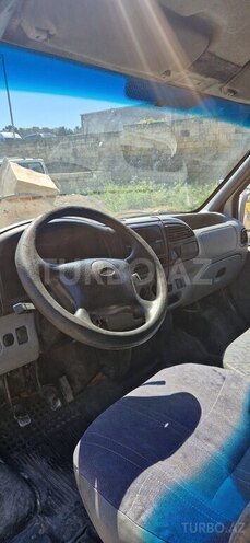Ford Transit-6