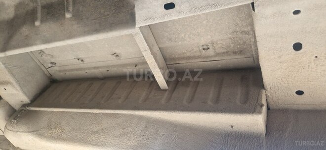 Ford Transit-12