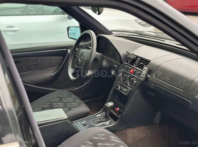 Mercedes C 180-15