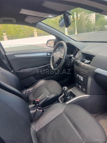 Opel Astra-13