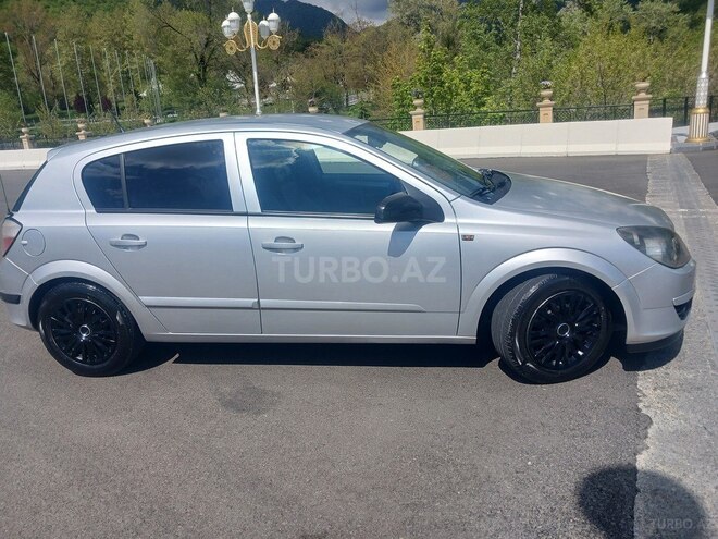 Opel Astra-4