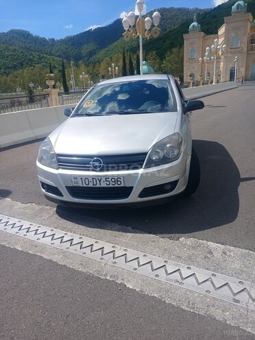 Opel Astra-1