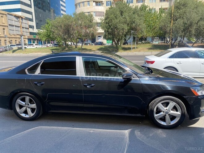 Volkswagen Passat-4