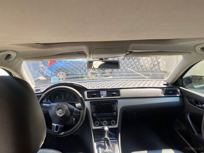 Volkswagen Passat-7
