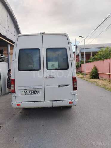 Mercedes Sprinter 208-2