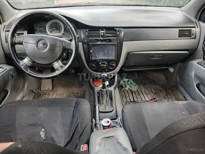 Daewoo Gentra-2