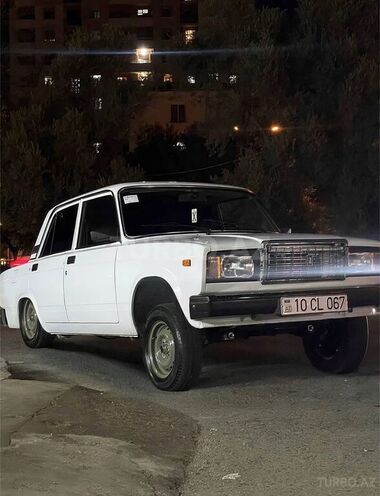 LADA (VAZ) 2107-15