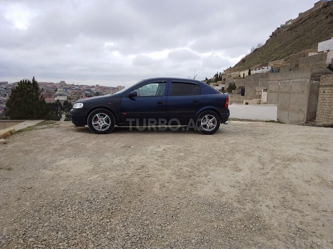 Opel Astra-8
