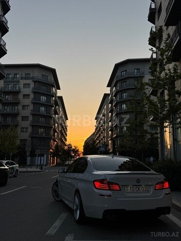 BMW 520d-10