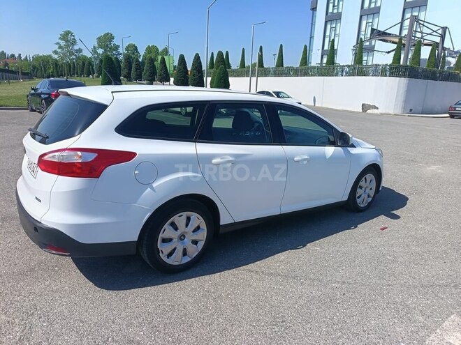 Ford Focus-3