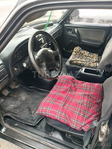 GAZ 3110 "Volga"-8