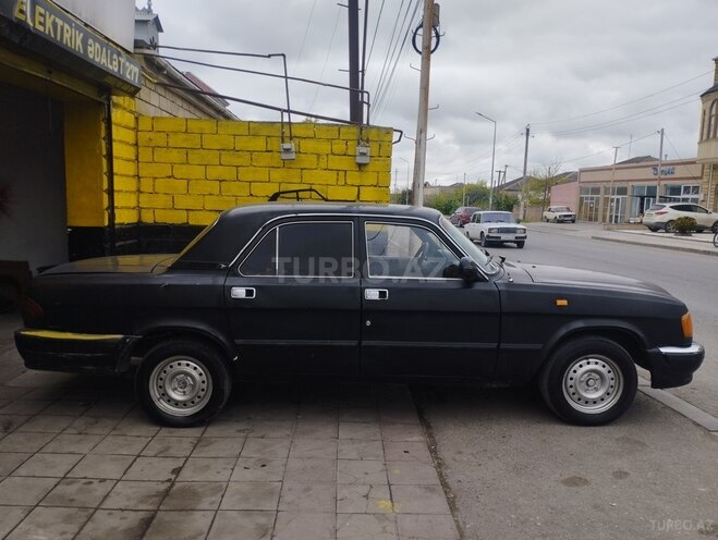 GAZ 3110 "Volga"-10