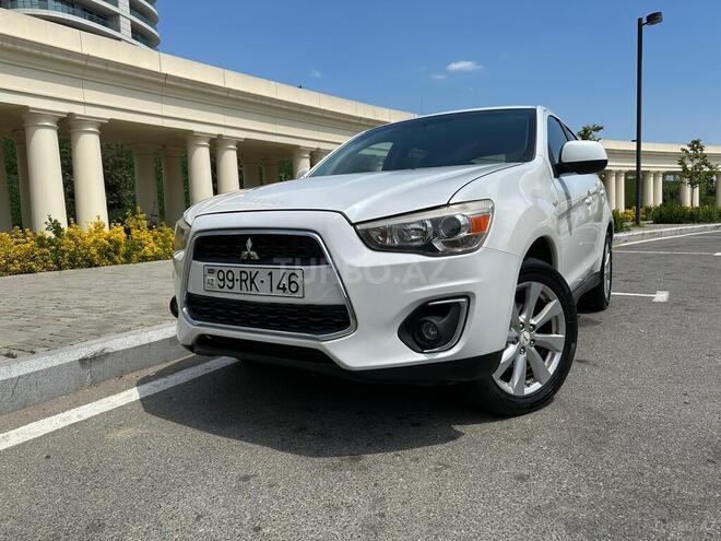 Mitsubishi Outlander Sport-4