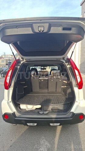 Nissan X-Trail-12